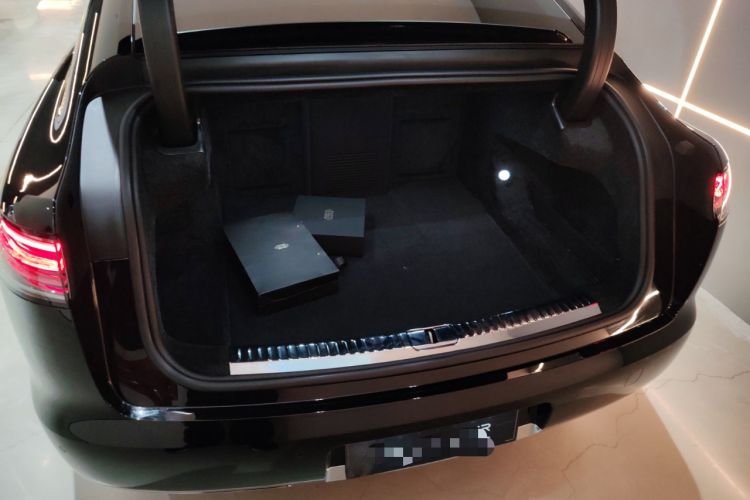 Used Hima S800 2025 Model, Range-Extended Starlight Premium Edition, 5 Seats Trunk