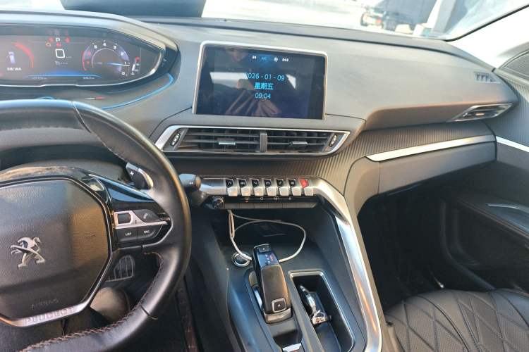 Used Peugeot 5008 2017 380THP 7-Seater Elite Edition
