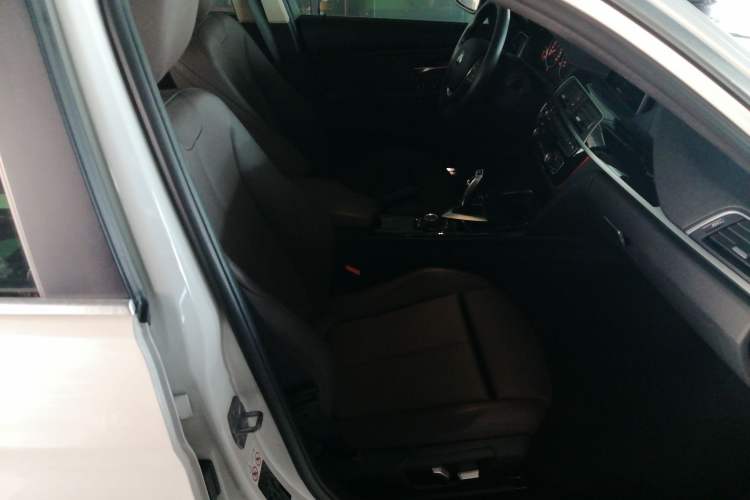 Used BMW 3 Series 2018 320Li Fashion Model