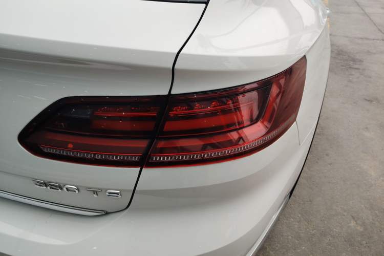 Used Volkswagen FAW-Volkswagen CC 2021 Estate Car 380TSI Vizion Edition
