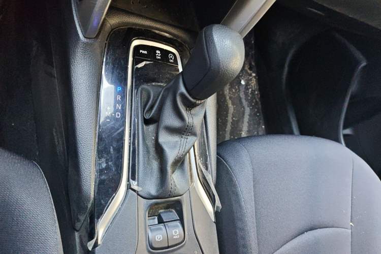 Used Toyota Corolla Cross 2023 2.0L Pioneer Edition Gear Lever