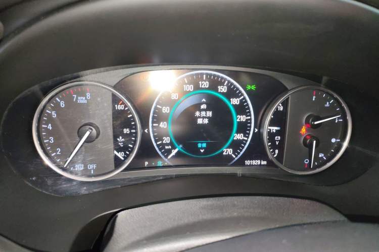 Used Buick LaCrosse 2018 28T Luxury Model