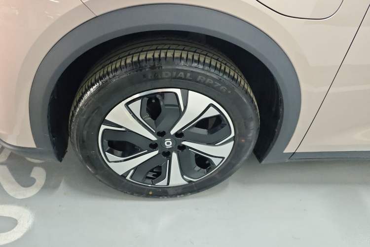 Used CHANGAN NEVO Q05 2026 Model 506 Max Exterior 4