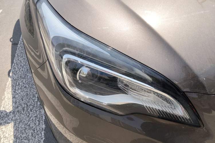 Used Buick Envision 2016 20T Two-Wheel-Drive Elite Model
