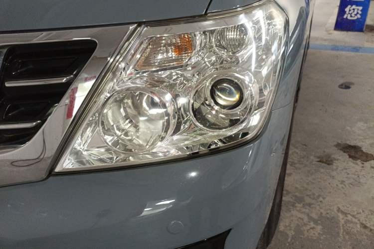Used Nissan Patrol 2017 4.0L Parallel Import Left Front Headlight