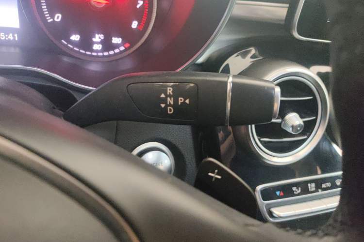 Used Mercedes-Benz GLC Coupe 2017 GLC 200 4MATIC Coupe SUV Gear Lever