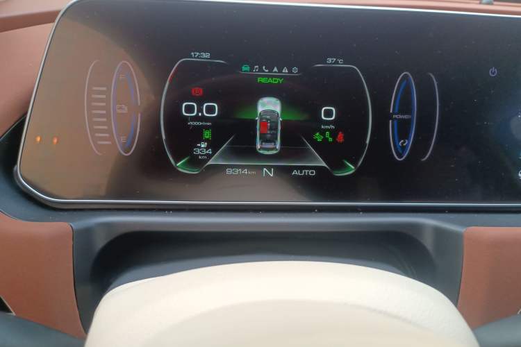 Used ORA Good Cat 2021 400km Standard Range Athena Edition Lithium Iron Phosphate
