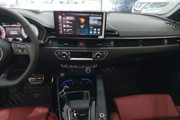 Used Audi A4L 2024 40 TFSI Luxury Dynamic Edition Audio And AC Panel