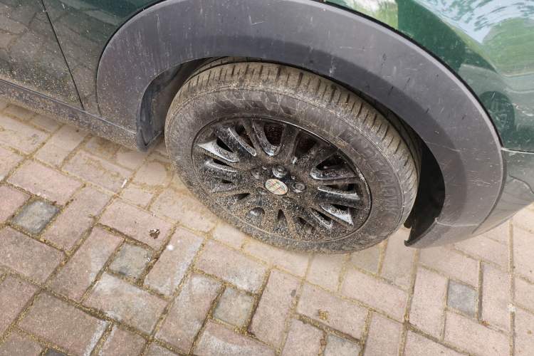 Used MINI 2016 1.5T COOPER Right Front Wheel Hub