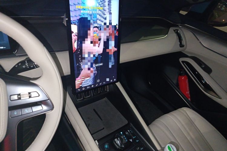 Used BYD Song L EV 2024 662 km Beyond Edition