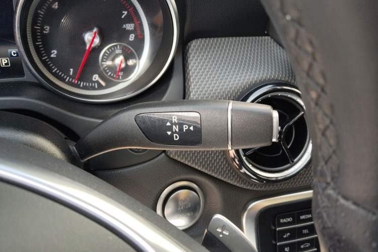 Used Mercedes-Benz GLA 2019 GLA 200 Dynamic Edition Gear Lever