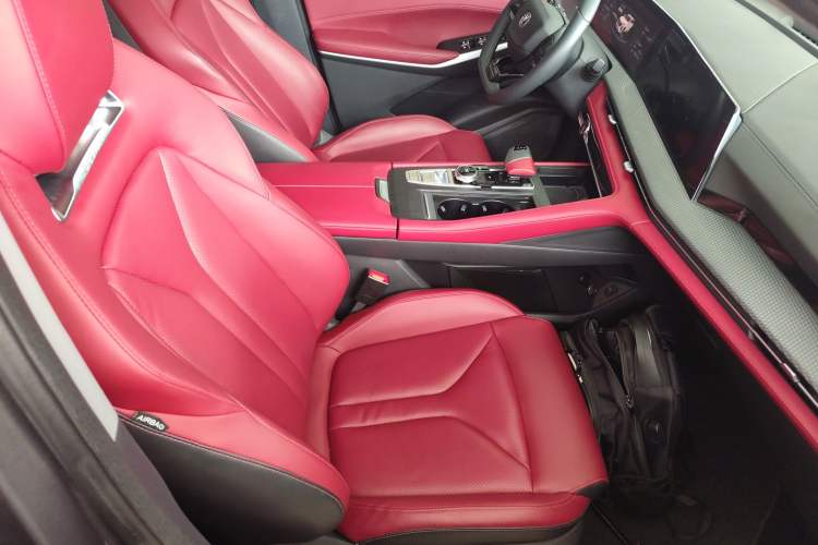 Used Changan CS75 PLUS 2022 2nd Generation 1.5T Automatic Prestige Version
