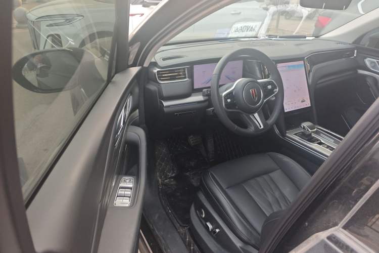 Used Hongqi HS7 PHEV 2024 2.0T PHEV Four-Wheel Drive Flagship Edition 7 Seats
