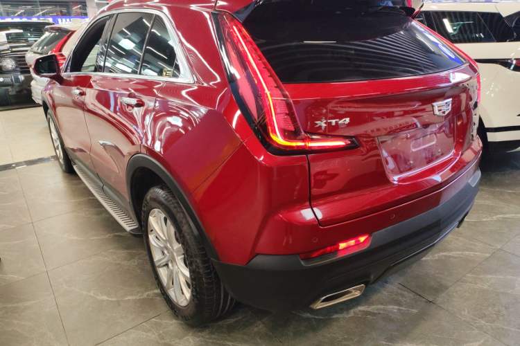 Used Cadillac XT4 2021 28T Two-Wheel Drive Tech Edition