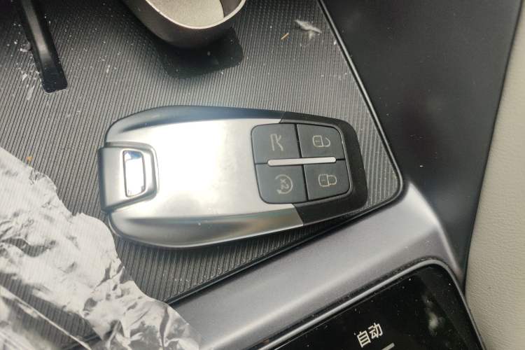 Used BYD Song PLUS New Energy 2023 Champion Edition DM-i 150KM Flagship PLUS 5G Vehicle Key