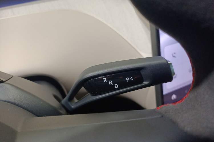 Used Xiaomi Auto YU7 2025 Ultra-Long Range High-Performance All-Wheel-Drive Max Edition
