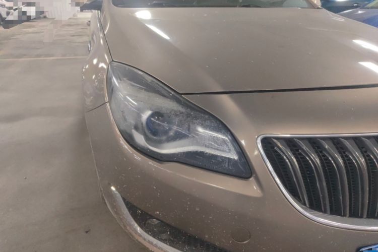 Used Buick Regal 2015 1.6T Leading Technology Model Right Front Headlight