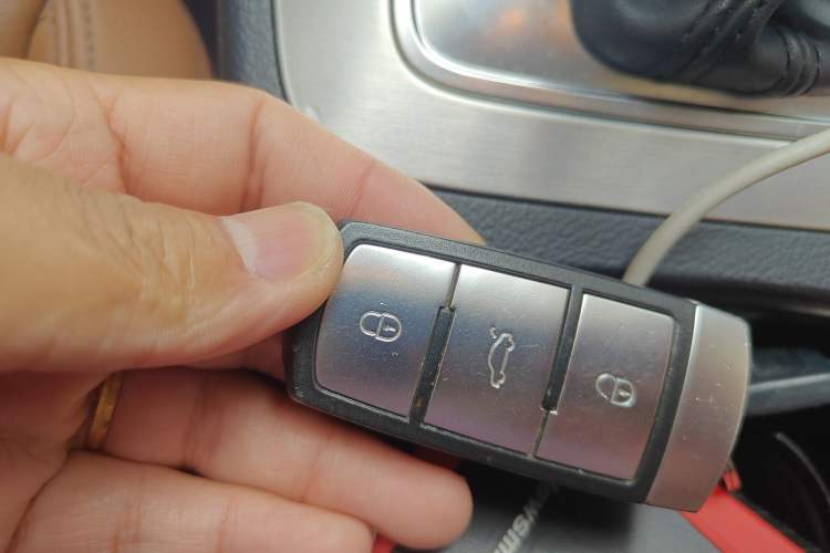 Used Volkswagen FAW-Volkswagen CC 2011 1.8TSI Luxury Model
