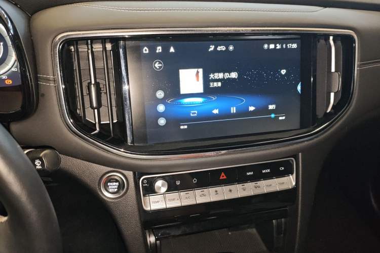 Used GAC Trumpchi GS8 2020 GS8S 390T Two-Wheel Drive Luxury Smart Connectivity Version
