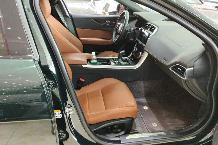 Used Jaguar XEL 2024 2.0T 250 PS R-DYNAMIC S Ebony Black Sport Edition
