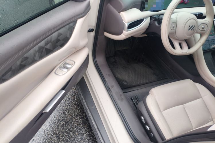 Used IM L6 2024 Max Enhanced Performance Edition
