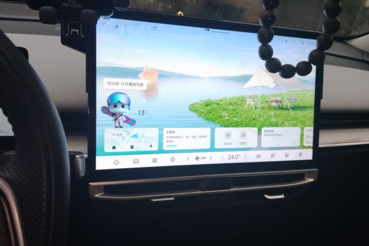 Used Venucia VX6 2023 520 Pro