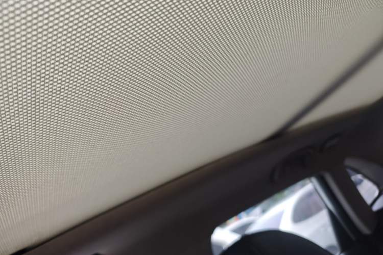 Used Zotye T600 2015 1.5T Manual Luxury Model Headliner