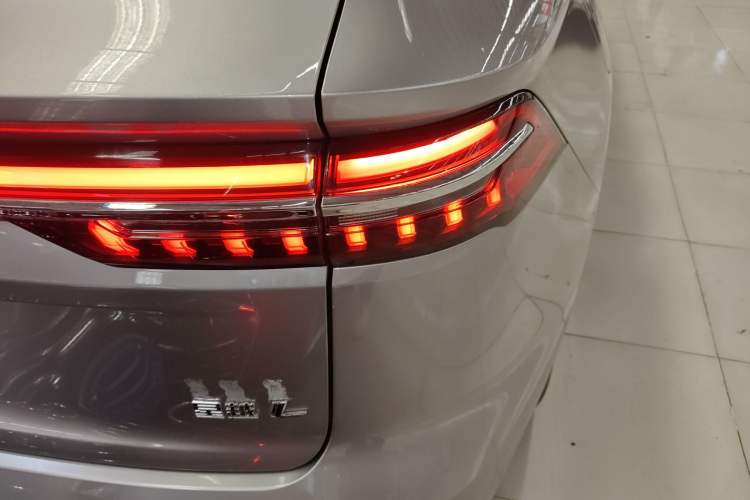 Used Geely Auto Monjaro L 2021 2.0TD DCT EVO Two-Wheel Drive Smart Luxury Version
