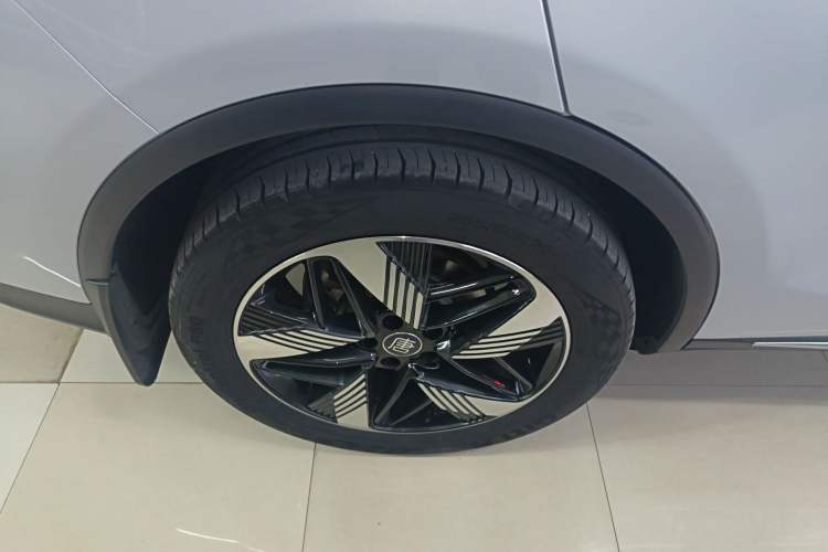 Used BYD Tang New Energy 2024 DM-i Glory Edition 112KM Prestige Model
