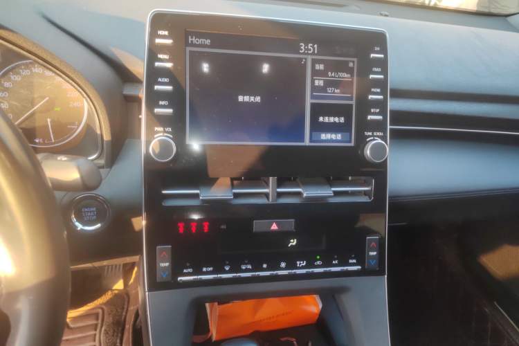 Used Toyota Avalon 2019 2.0L XLE Premium Edition China VI