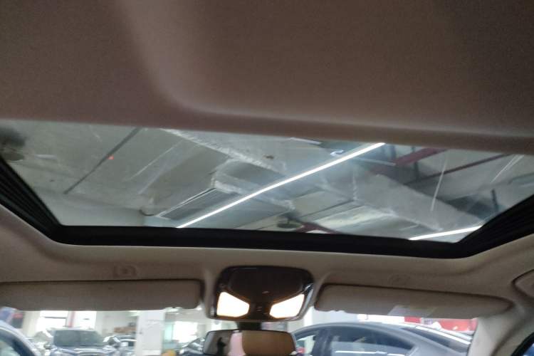 Used BMW 5 Series 2018 528Li Launch Special Edition
