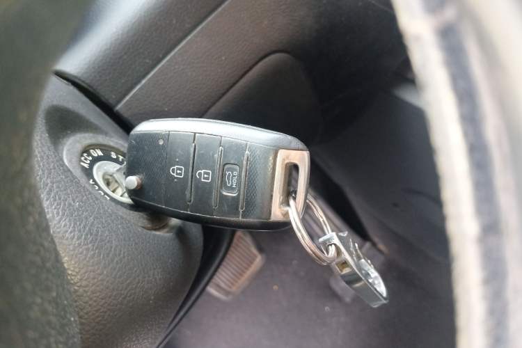 Used Kia K3 2013 1.6L Automatic GL Vehicle Key