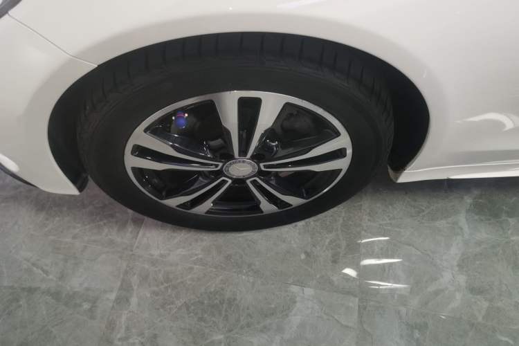 Used Mercedes-Benz C-Class 2017 C 200 Sport Edition Exterior 1