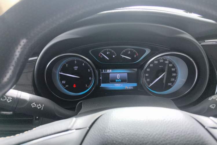 Used Buick Envision 2016 20T Two-Wheel-Drive Elite Model