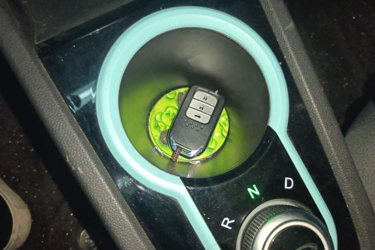 Used Chery QQ Little Ant 2021 150 000 Yuan Ant Fan Edition Ant Trend Version Lithium Iron Phosphate Vehicle Key