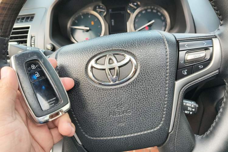 Used Toyota Prado 2018 3.5L Automatic TX-L with Rear-Mounted Spare Tire
