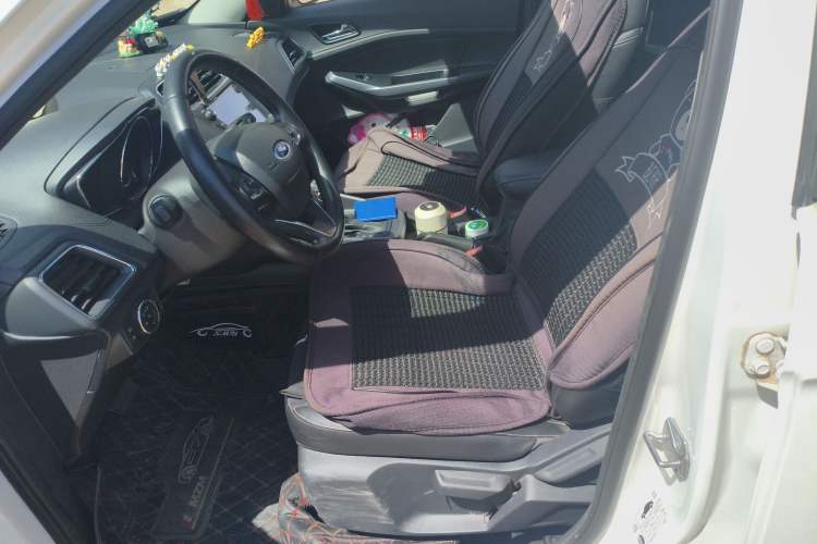 Used Ford Escort 2019 Revised Version 1.5L Automatic Enjoyment Type China VI Standard