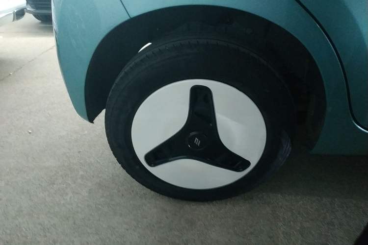 Used JMEV Xiao Qilin 2023 Joyful Edition 201km Comfort Model
