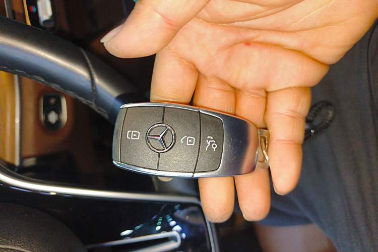 Used Mercedes-Benz GLE 2024 GLE 450 4MATIC Stylish Model