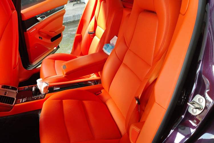 Used Porsche Panamera 2014 Panamera 4 3.0T Left Rear Seat