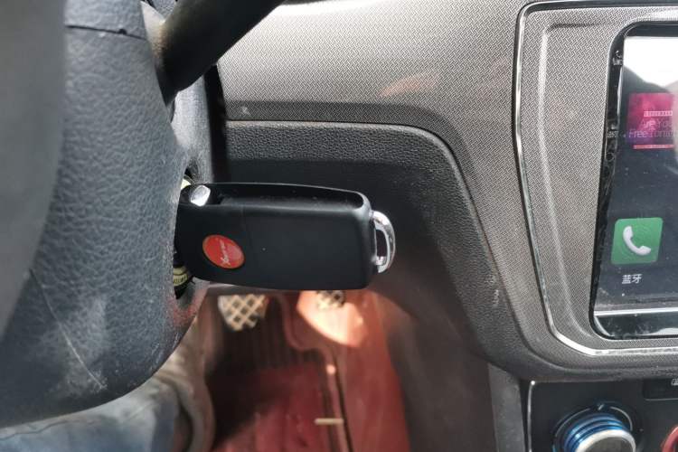 Used Volkswagen Lavida 2015 1.6L Manual Comfort Edition
