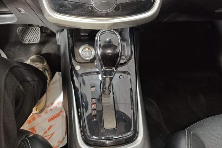 Used Nissan Tiida 2016 1.6L CVT ZhiZun Edition