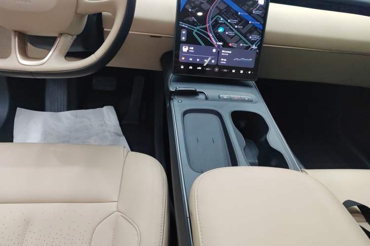 Used Nio ET5T 2023 75 kWh Touring