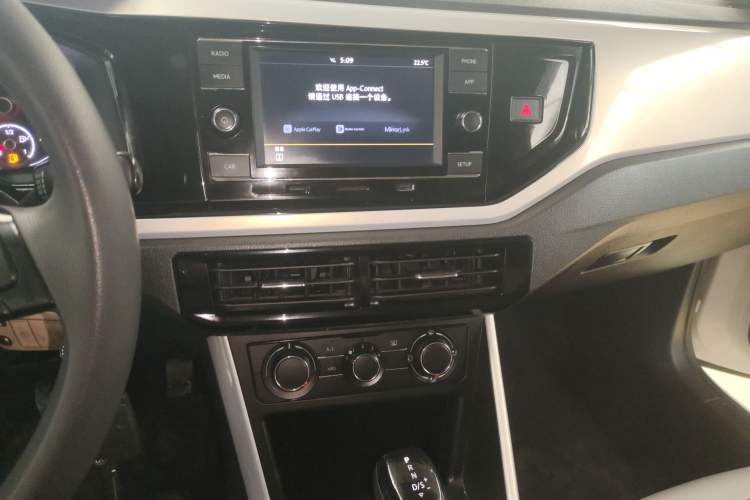 Used Volkswagen Polo 2019 Plus 1.5L Automatic Colorful Technology Edition Audio And AC Panel