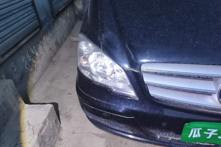 Used Mercedes-Benz Viano 2013 3.0L Comfort Edition Right Front Headlight