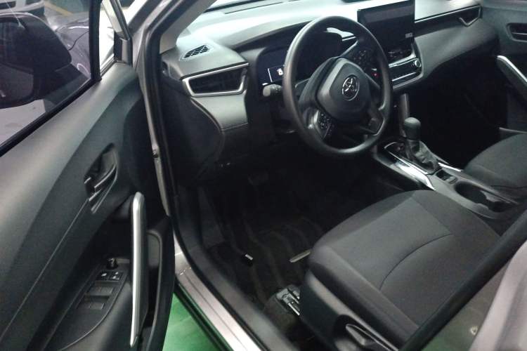 Used Toyota Corolla Cross 2024 2.0L Elite Edition Driver Seat