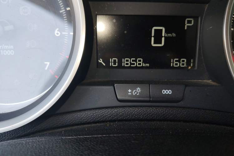 Used Peugeot 408 2014 1.8L Automatic Luxury Edition