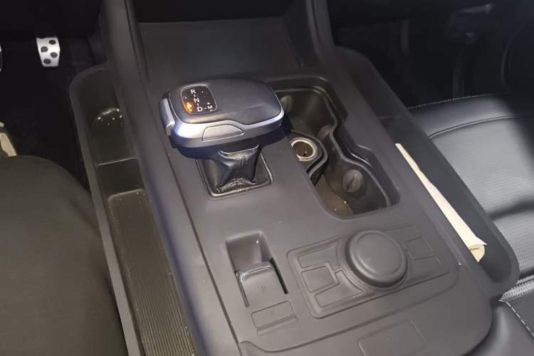 Used BAIC Off-Road BJ40 2020 2.0T Automatic Four-Wheel Drive Urban Hunter Edition Chivalrous Type
