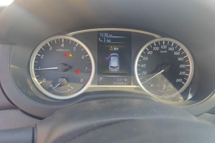 Used Nissan Tiida 2016 1.6L CVT Smart Drive Edition
