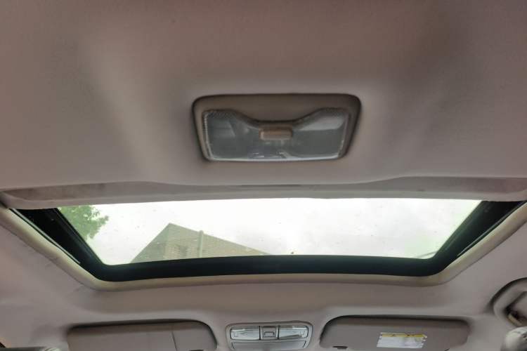 Used CHANGAN CS35 2016 1.6L Automatic Luxury Model China V Standard Headliner